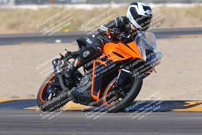 media/Nov-06-2023-Moto Forza (Mon) [[ce023d0744]]/4-Beginner Group/Session 3 (Turn 16)/